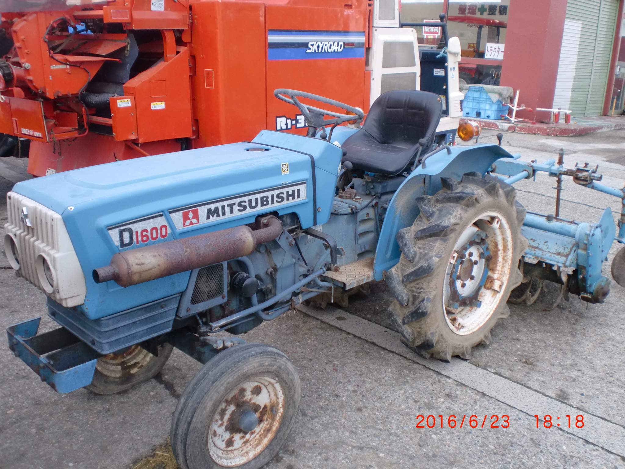 三菱トラクター D1600 16馬力