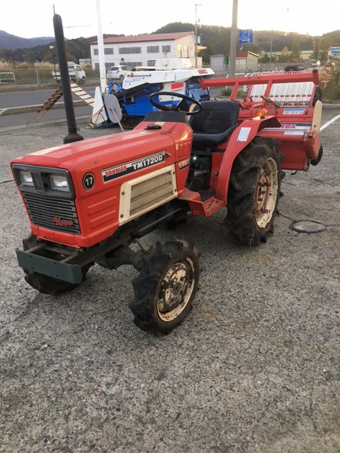 青森県弘前市の農家さんよりメーカーヤンマー(YANMAR)、トラクター、YM1720D 4WDを買取致しました。 - 青森で中古農機具、中古トラクター の買取専門店サンライズ農機買取センター 青森県弘前市の農家さんよりメーカーヤンマー(YANMAR)、トラクター、YM1720D 4WDを買取致しました。 - 青森で中古農機具、中古トラクター の買取専門店サンライズ農機買取センター
